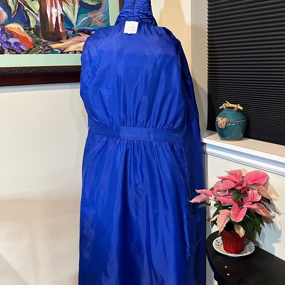 1970s Glamorous Royal Blue Iris Quilted Robe/ Housecoat or Evening Coat - Med - Picture 10 of 11